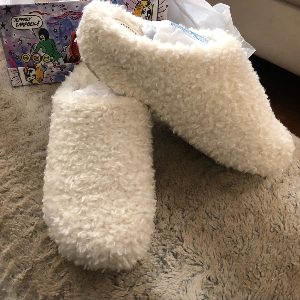 Cozy Scuff/Mule/Clog with Hidden Platform - NWT